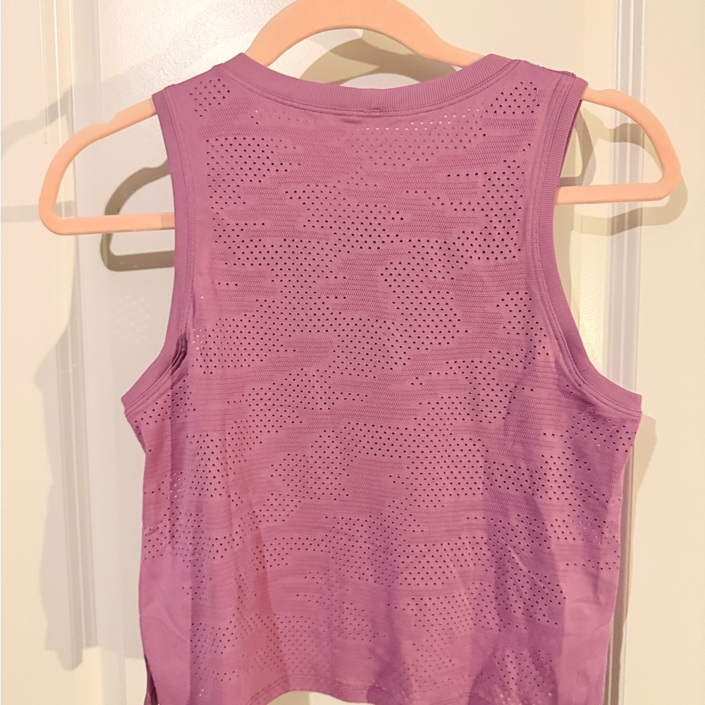 lululemon athletica Perforated Workout Tank - Lavender Purple - Picture 2 of 3